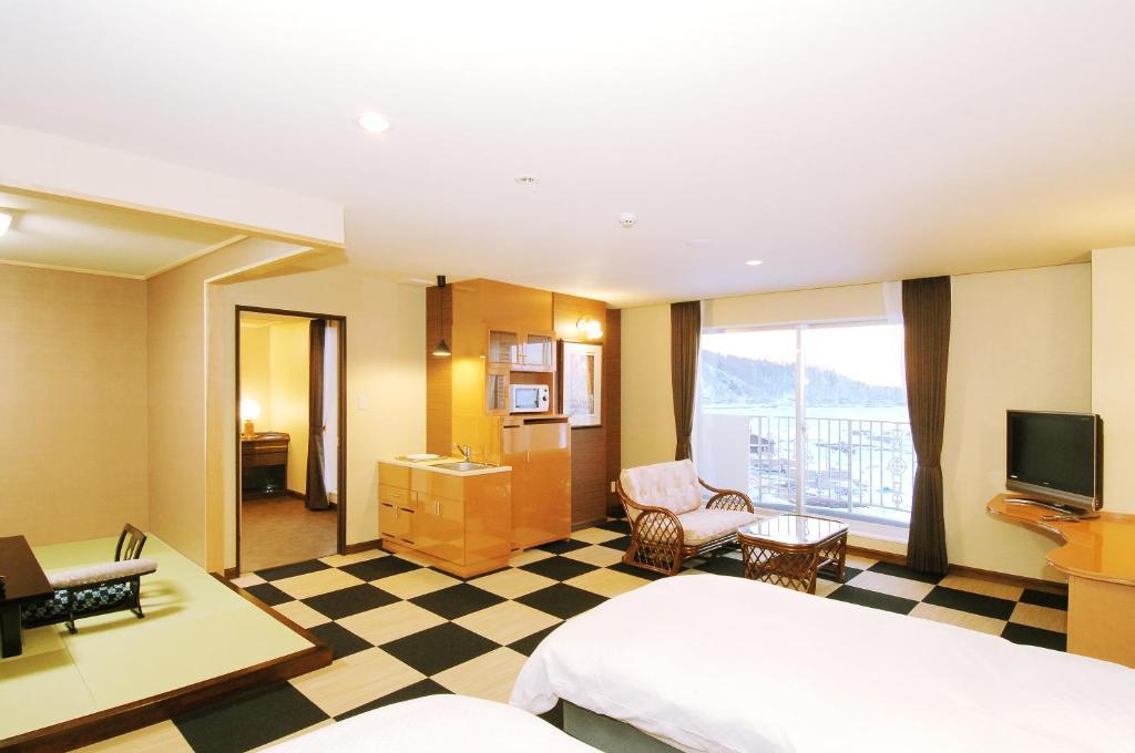 שארי Shiretoko Noble Hotel מראה חיצוני תמונה