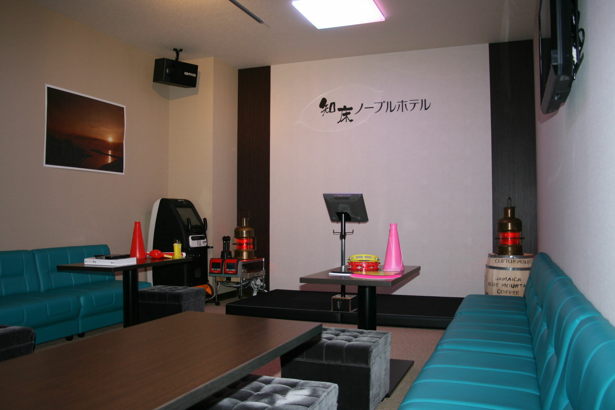 שארי Shiretoko Noble Hotel מראה חיצוני תמונה