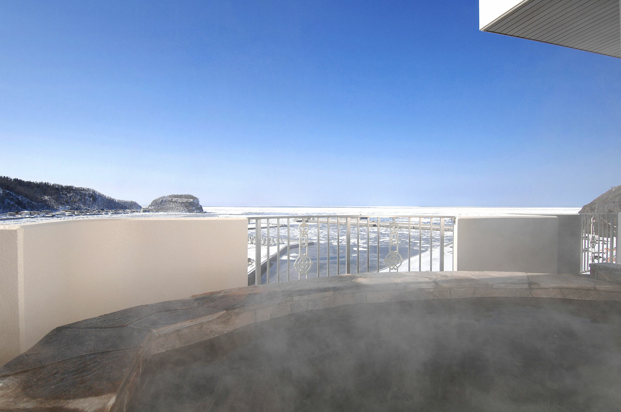 שארי Shiretoko Noble Hotel מראה חיצוני תמונה